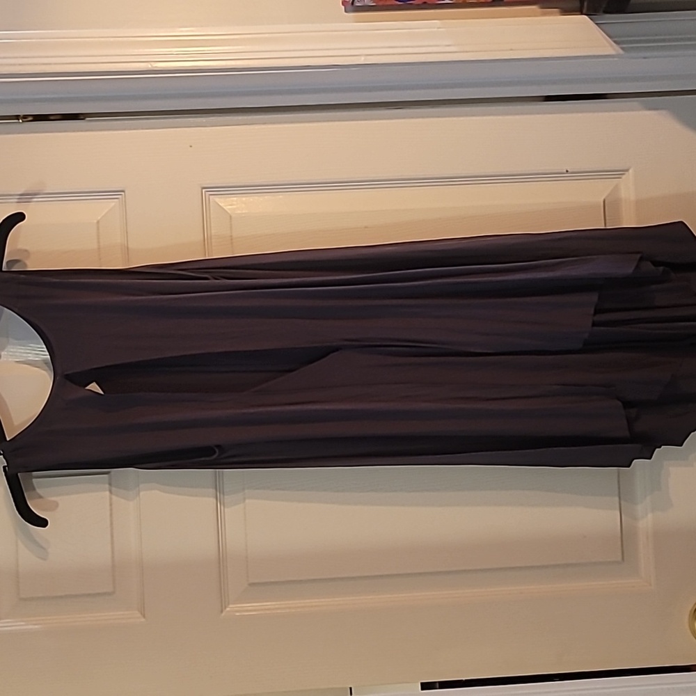Drape Back Tunic - Picture 4 of 4